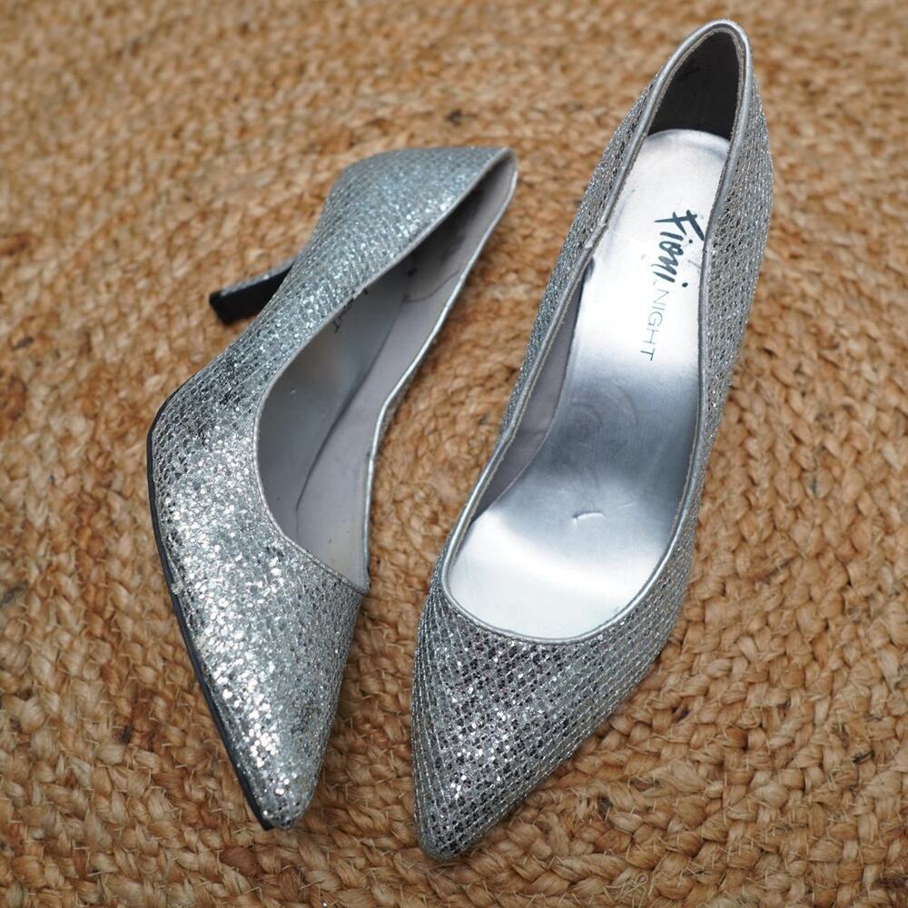 Fioni Night Silver Glitter Pumps Size 8